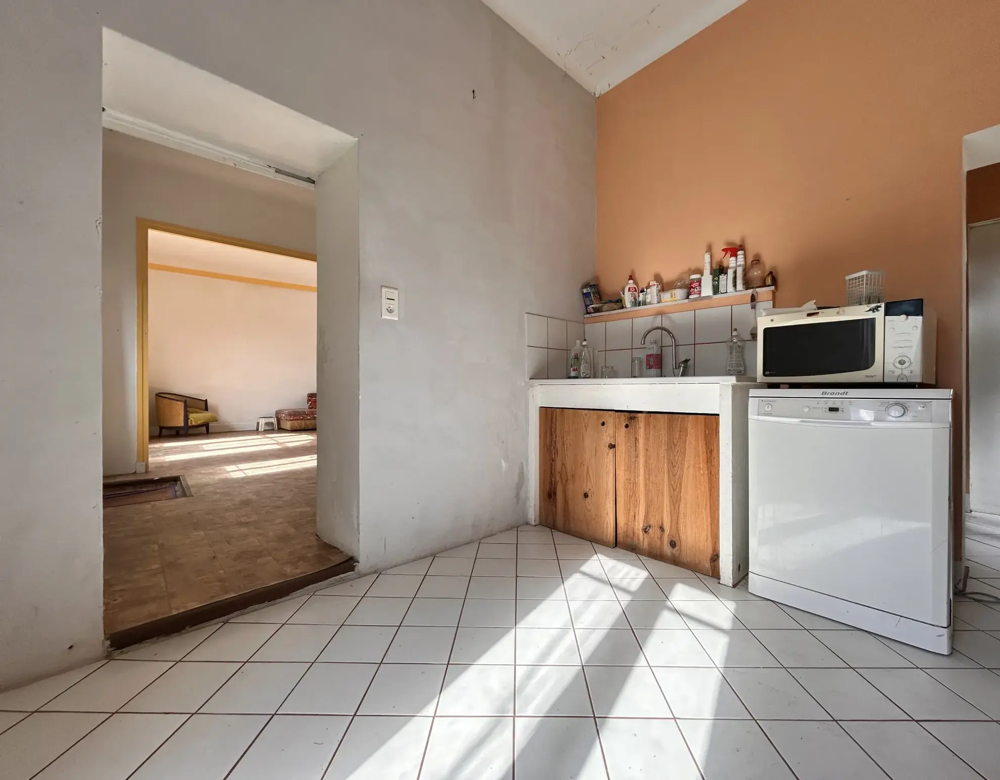 Maison à rénover de 88,77 m² à Pardines, proche d’Issoire, avec potentiel d’extension 