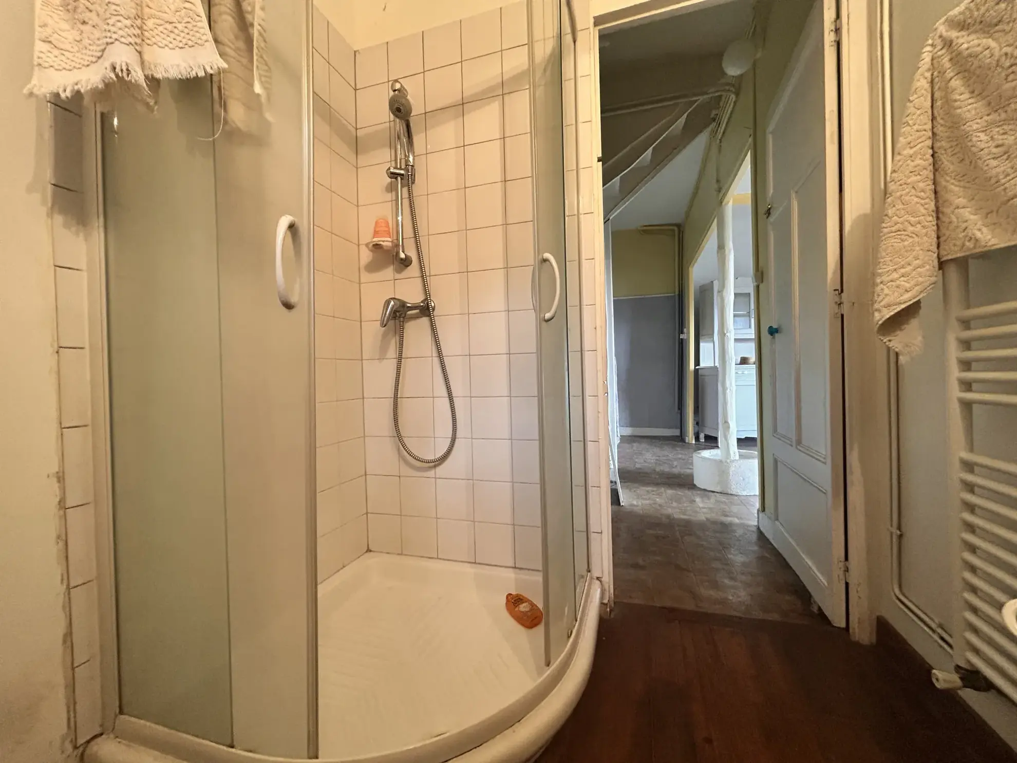 Maison à rénover de 88,77 m² à Pardines, proche d’Issoire, avec potentiel d’extension 