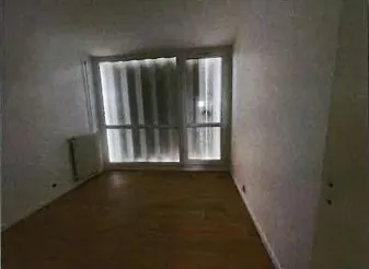 Appartement T4 à Neuilly-sur-Marne en vente aux enchères - 87 m² avec parking 