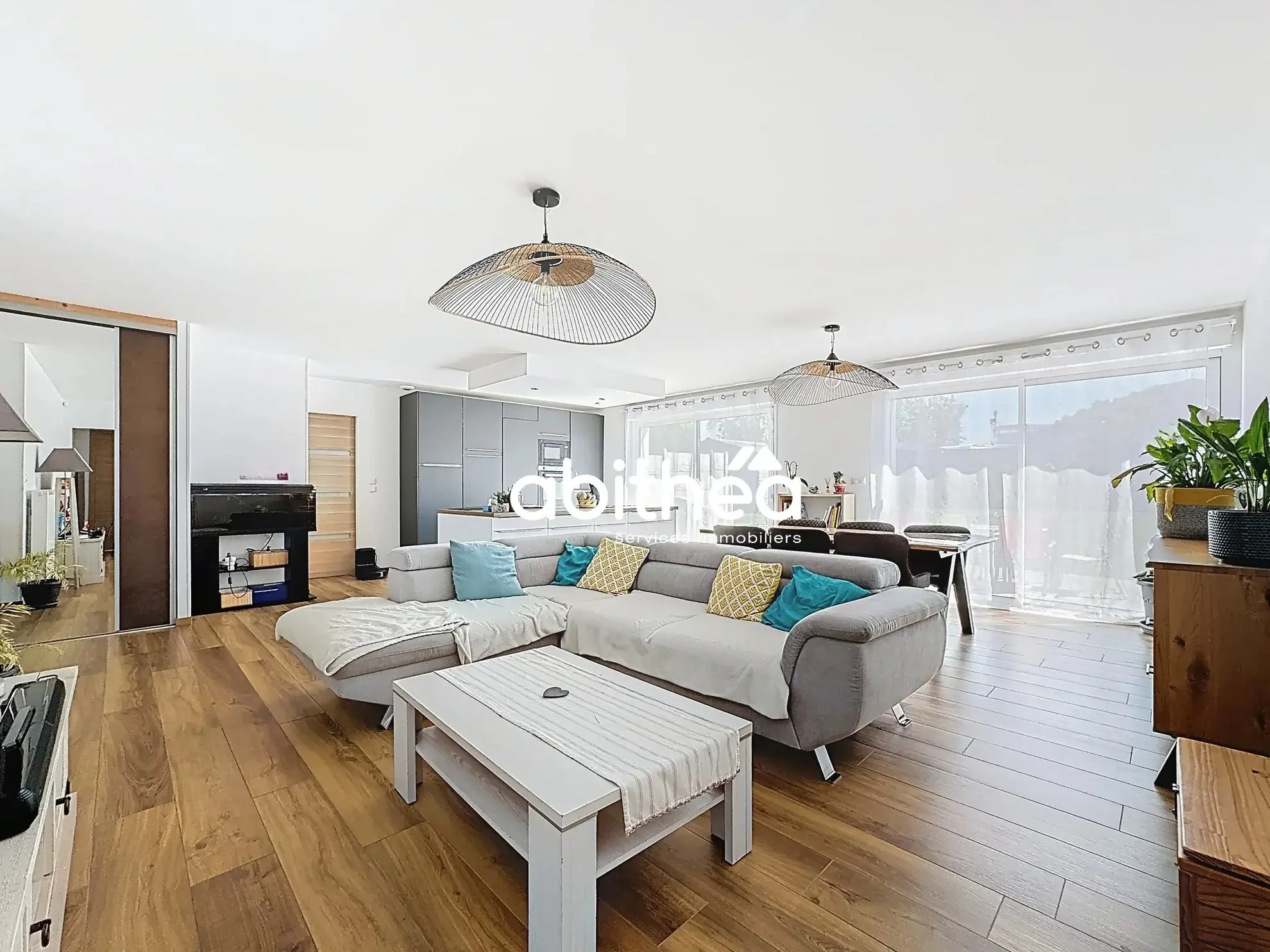Maison 4 chambres de plain-pied à Vermelles – 120m² avec jardin et garage 