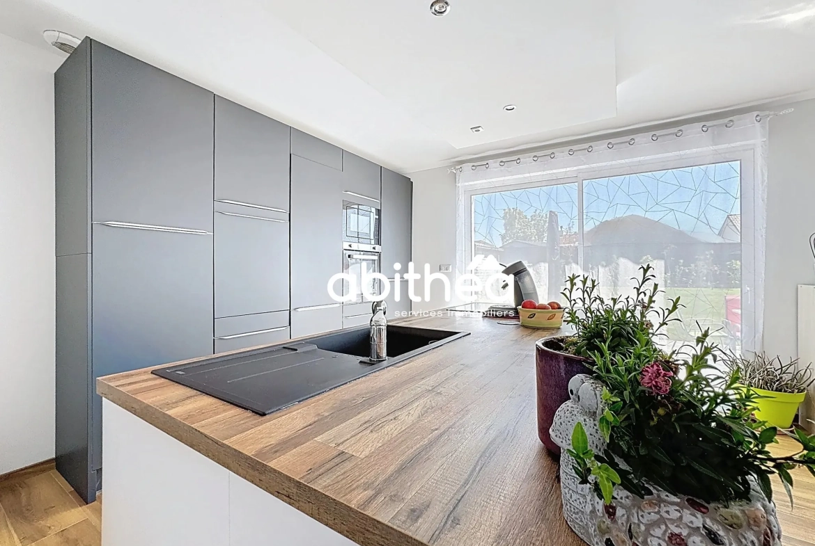Maison 4 chambres de plain-pied à Vermelles – 120m² avec jardin et garage 