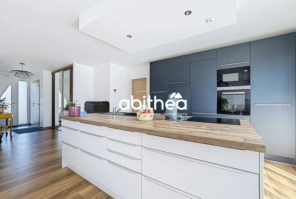 Maison 4 chambres de plain-pied à Vermelles – 120m² avec jardin et garage 
