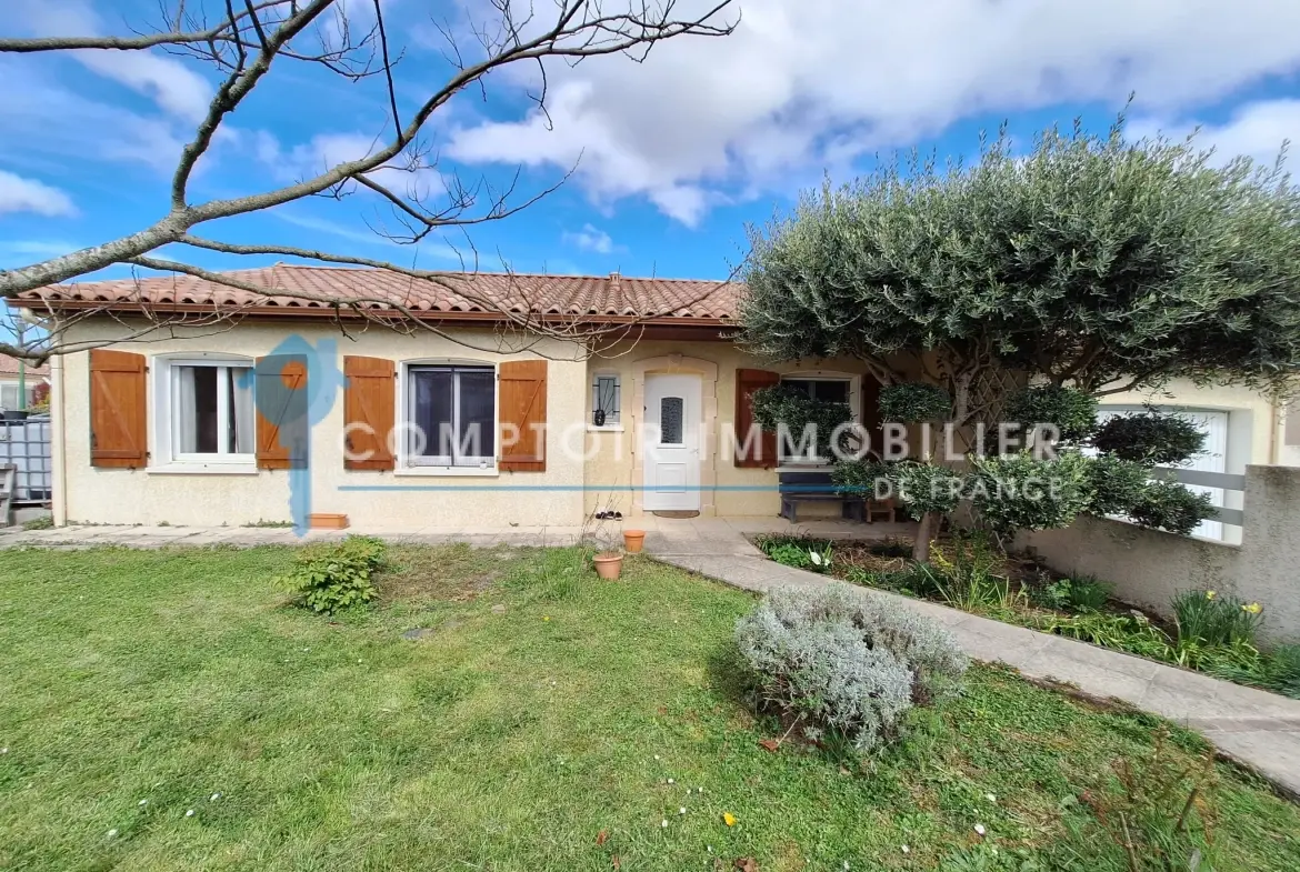 Villa 5 chambres avec terrasse et piscine à Saint-Germain-Des-Prés, proche Soual 