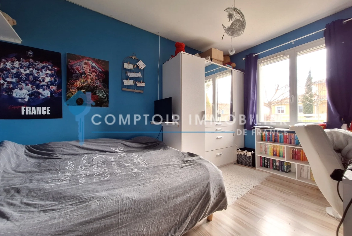 Villa 5 chambres avec terrasse et piscine à Saint-Germain-Des-Prés, proche Soual 
