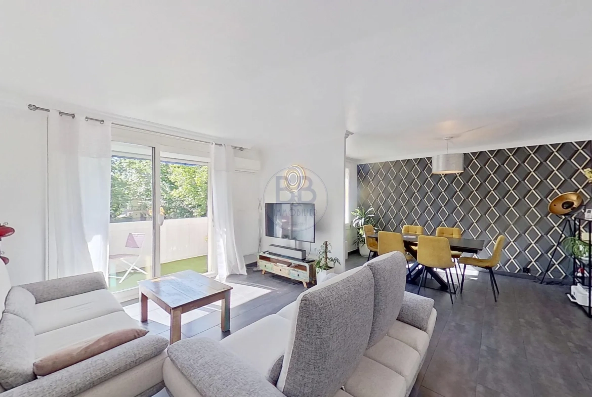 Appartement traversant de 75 m² à Fréjus proche plages - Exclusivité 