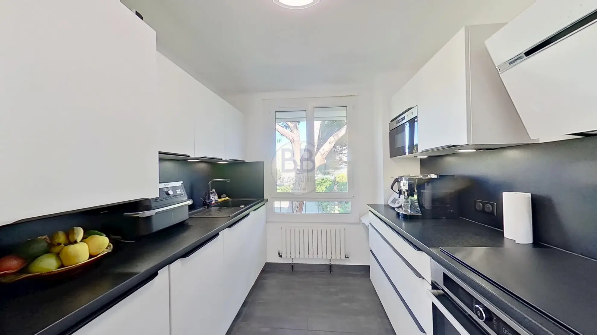 Appartement traversant de 75 m² à Fréjus proche plages - Exclusivité 