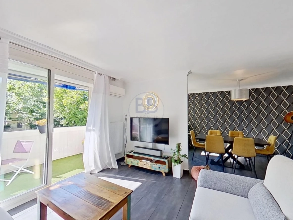 Appartement traversant de 75 m² à Fréjus proche plages - Exclusivité 