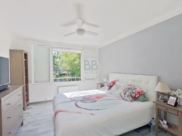 Appartement traversant de 75 m² à Fréjus proche plages - Exclusivité 