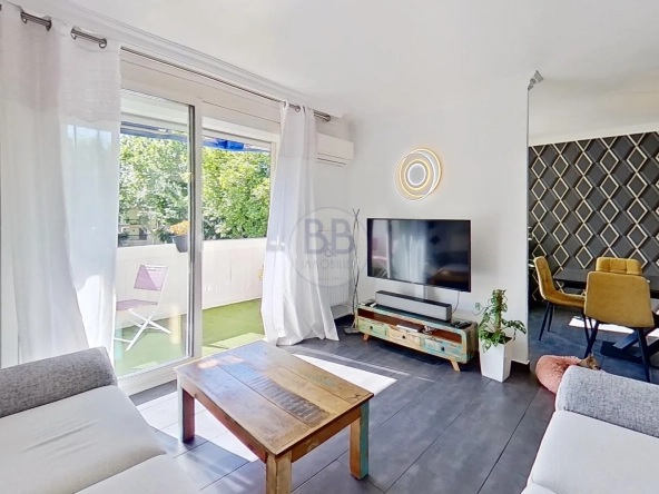 Appartement traversant de 75 m² à Fréjus proche plages - Exclusivité 