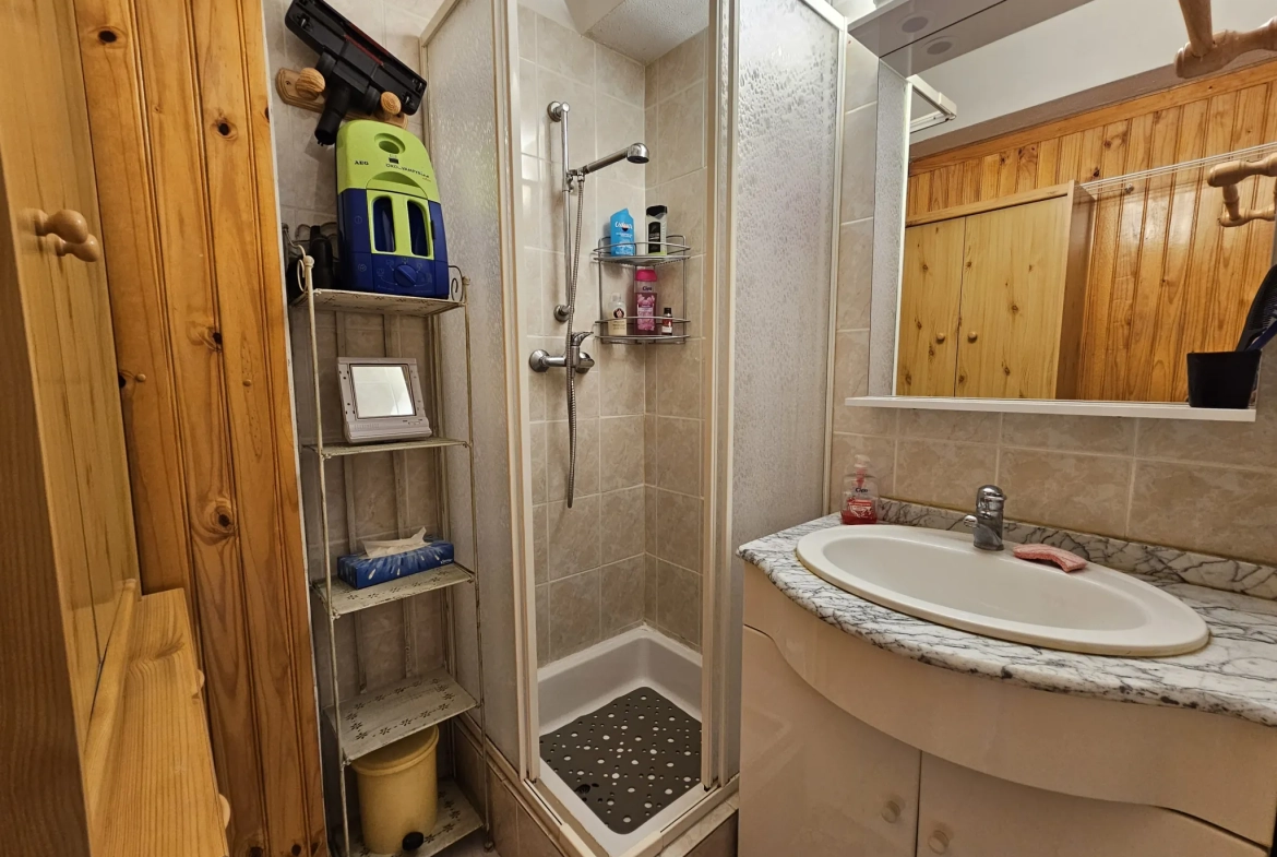 Appartement 3 pièces avec deux balcons à Thorenc, idéal pied-à-terre en campagne 