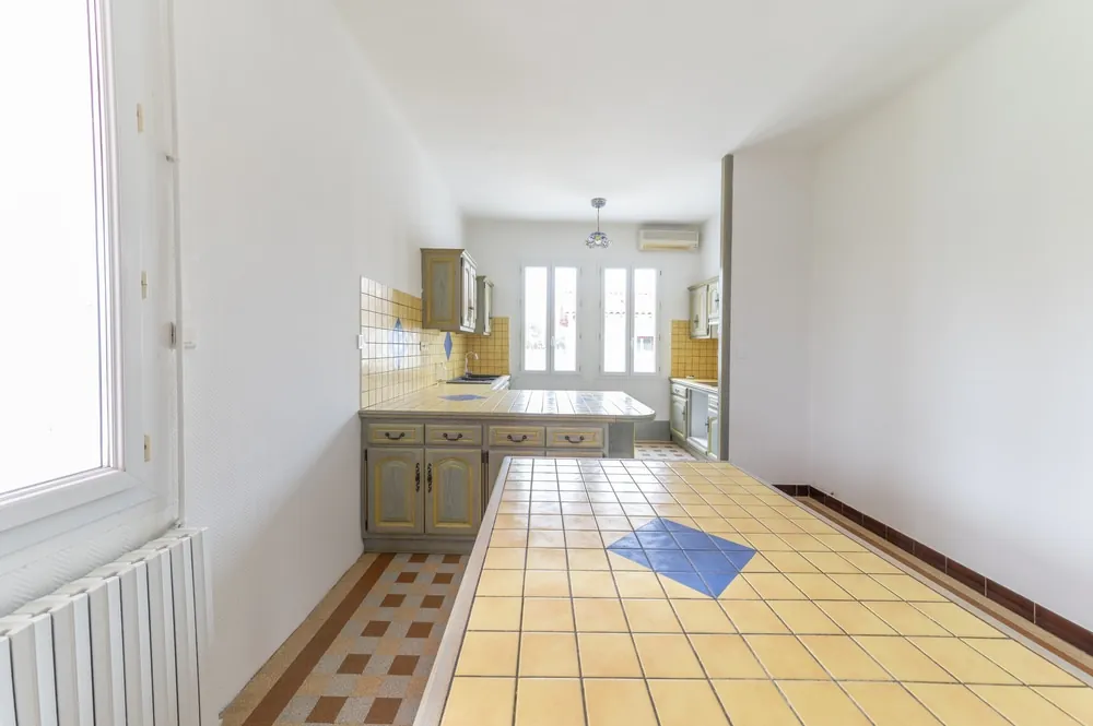 Maison rénovée T6 avec jardin à Meauzac – proximité Montauban 
