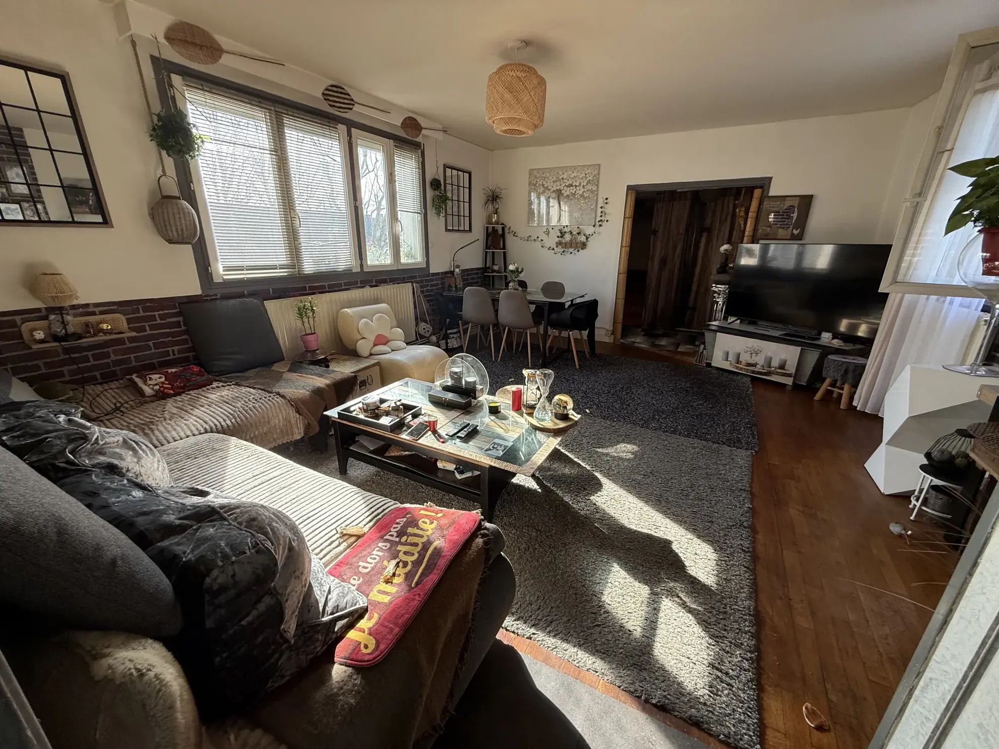 Immeuble de rapport à Bellerive-sur-Allier avec deux lots loués 