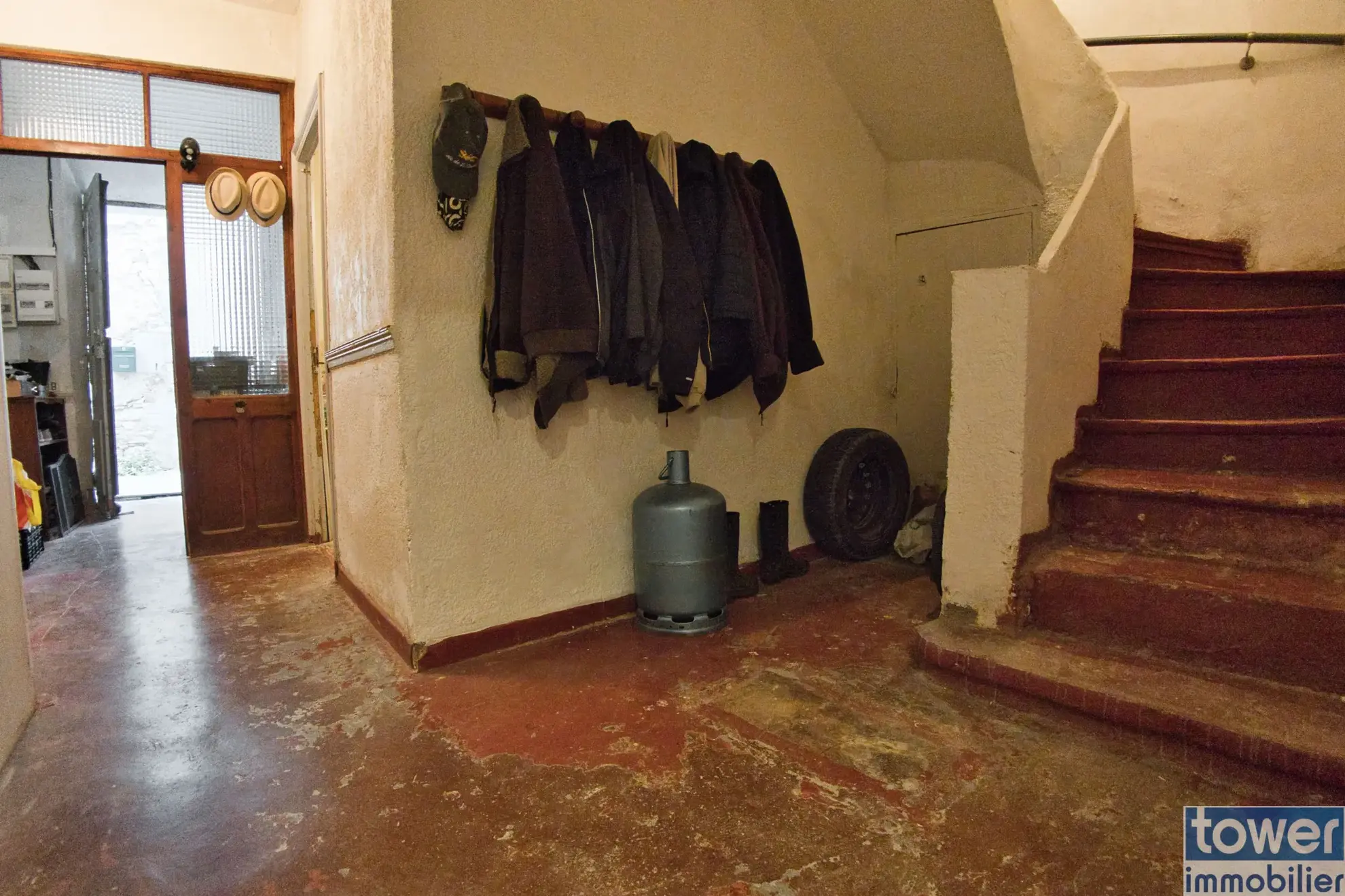Maison de village avec jardin à Cascastel-des-Corbières, potentiel de restauration 