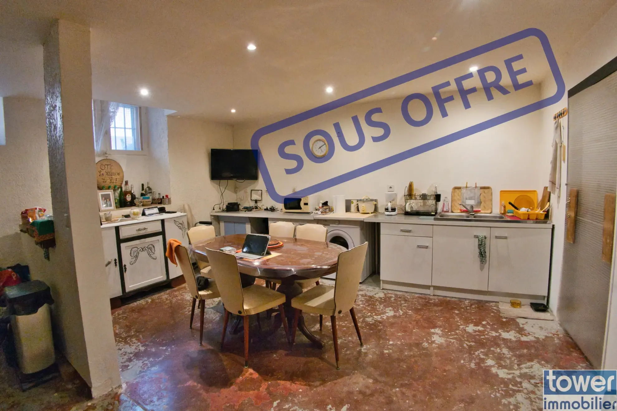 Maison de village avec jardin à Cascastel-des-Corbières, potentiel de restauration 