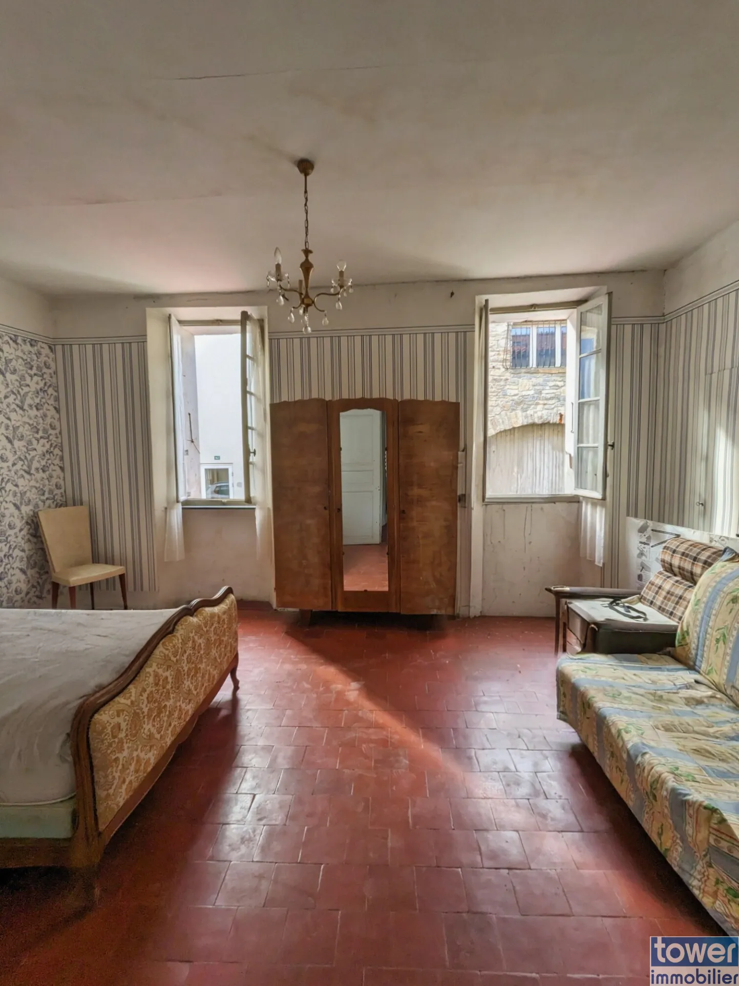 Maison de village avec jardin à Cascastel-des-Corbières, potentiel de restauration 
