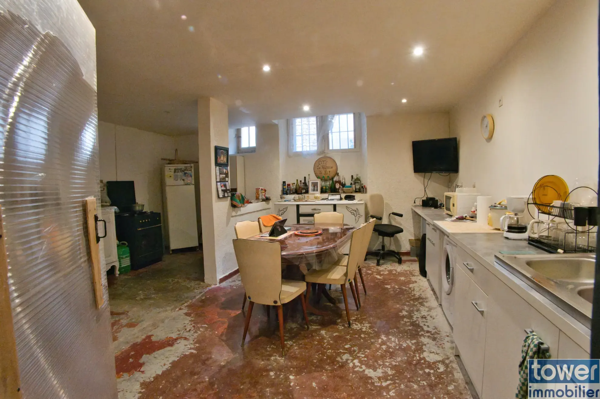 Maison de village avec jardin à Cascastel-des-Corbières, potentiel de restauration 