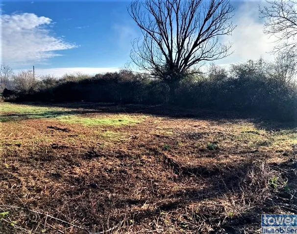 Terrain constructible de 474 m² à Lavernose Lacasse, proche Muret - Viabilisé et dégagé 