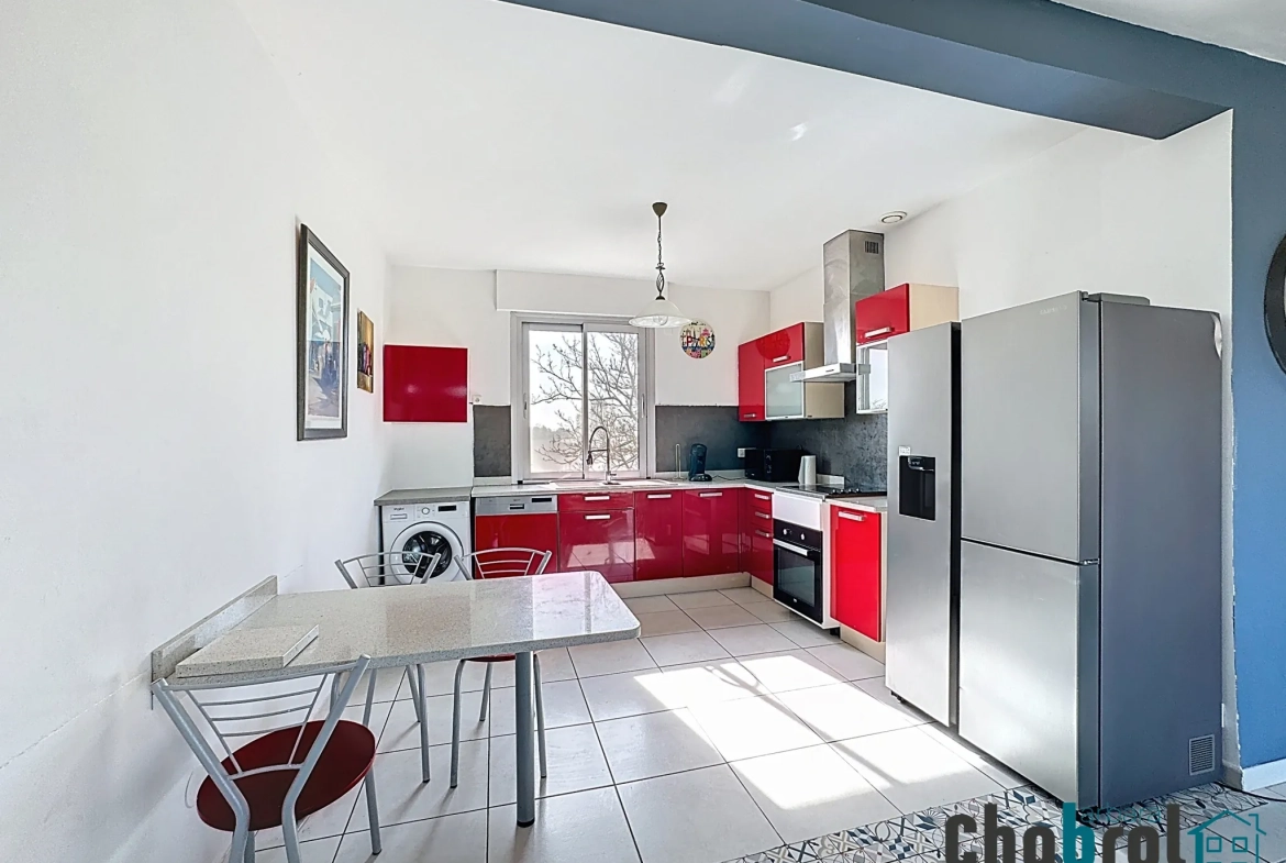 Appartement T4 lumineux avec jardin et garage à Ondes - Opportunité rare 