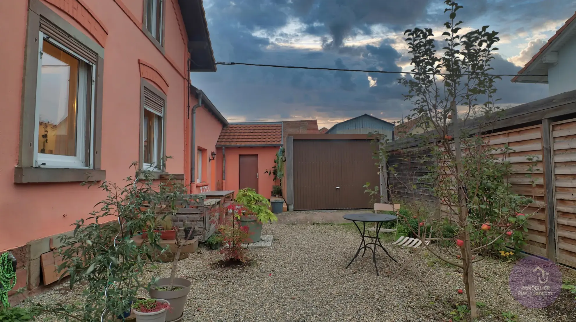 Maison 5 pièces à Erstein de 118,96 m² avec terrasse et garage, charme et confort moderne 