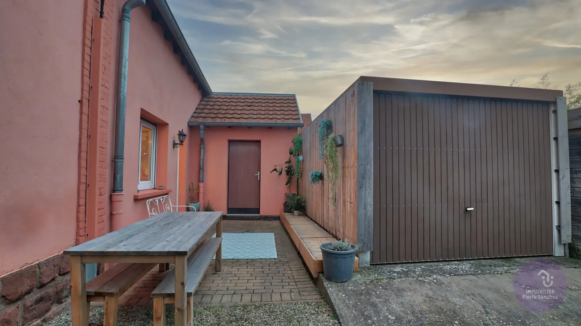 Maison 5 pièces à Erstein de 118,96 m² avec terrasse et garage, charme et confort moderne 