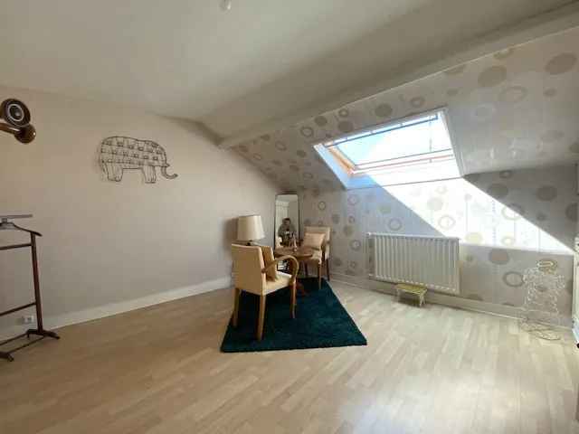 Charmante maison de ville 4 chambres avec jardin et dépendances à Bayeux Sud 