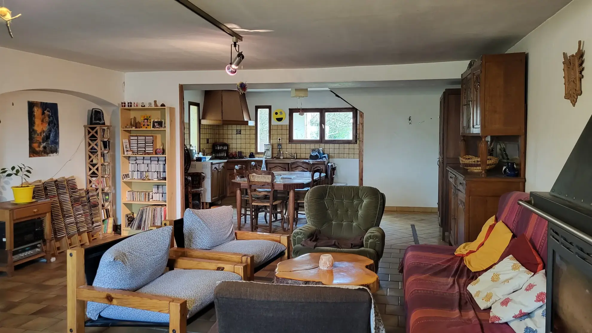 Maison traditionnelle à vendre à Chapelle-Voland avec dépendances et grand terrain 