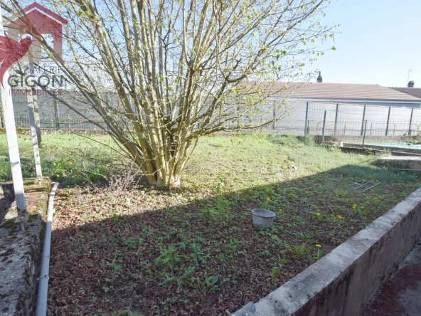 Maison plain-pied rénovée à Hericourt avec jardin, garage et 3 chambres