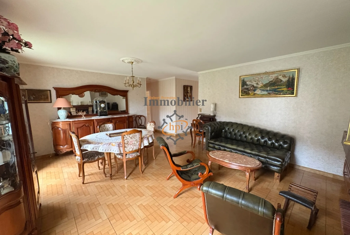 À vendre maison de plain-pied de 80 m² avec jardin à Saint Affrique 