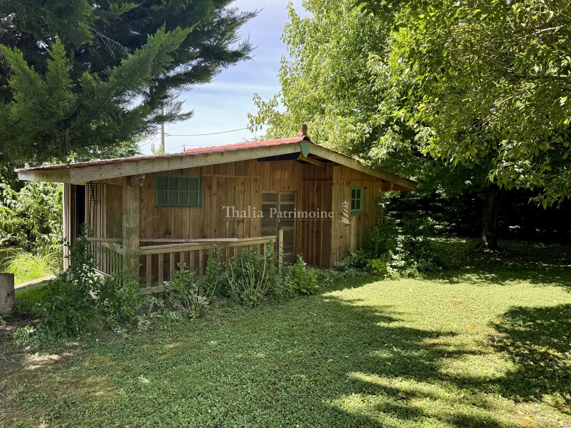 Belle maison en pierre de 220m² avec atelier et jardin à Cadillac 