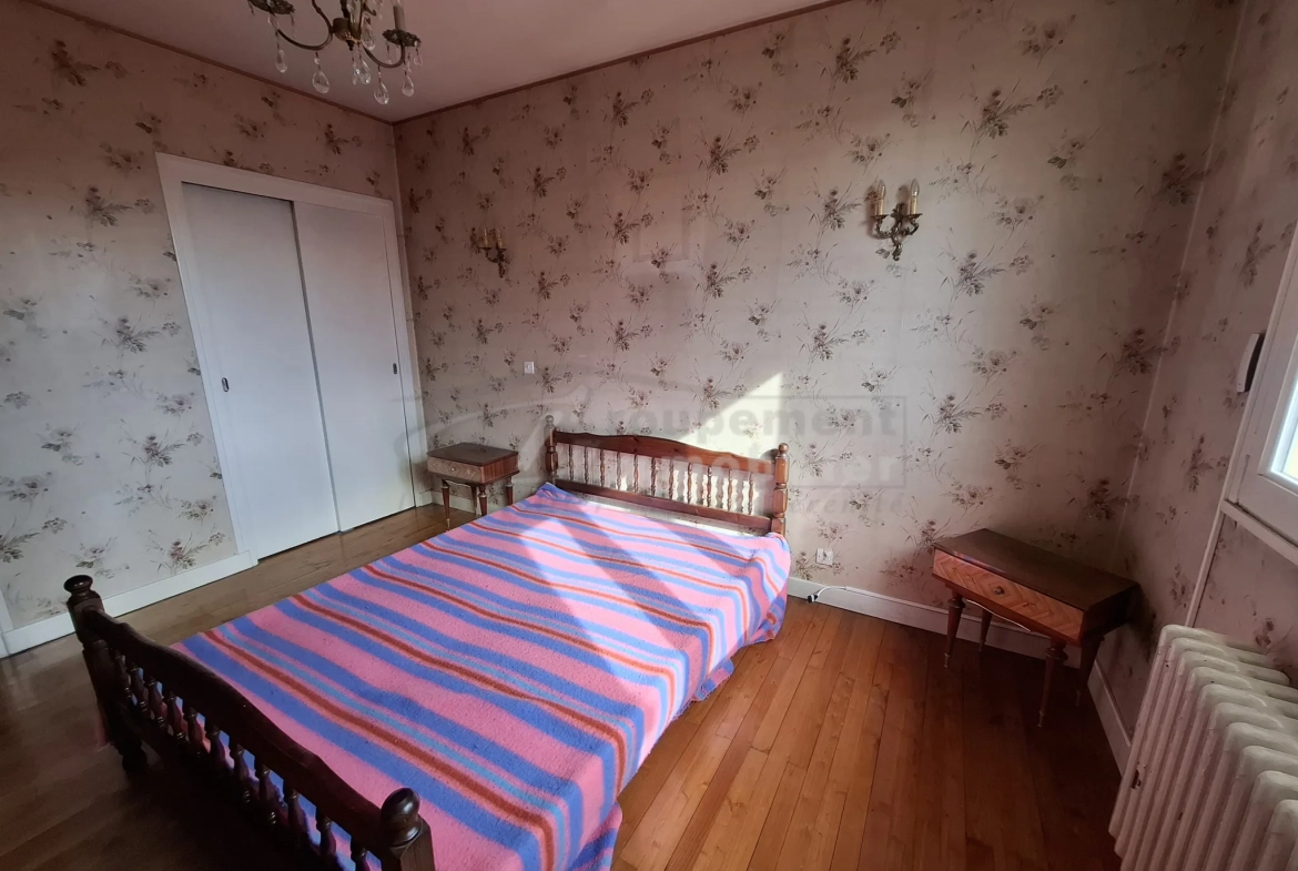 Maison indépendante de 92 m² avec jardin à Pizançon, proximité commodités 