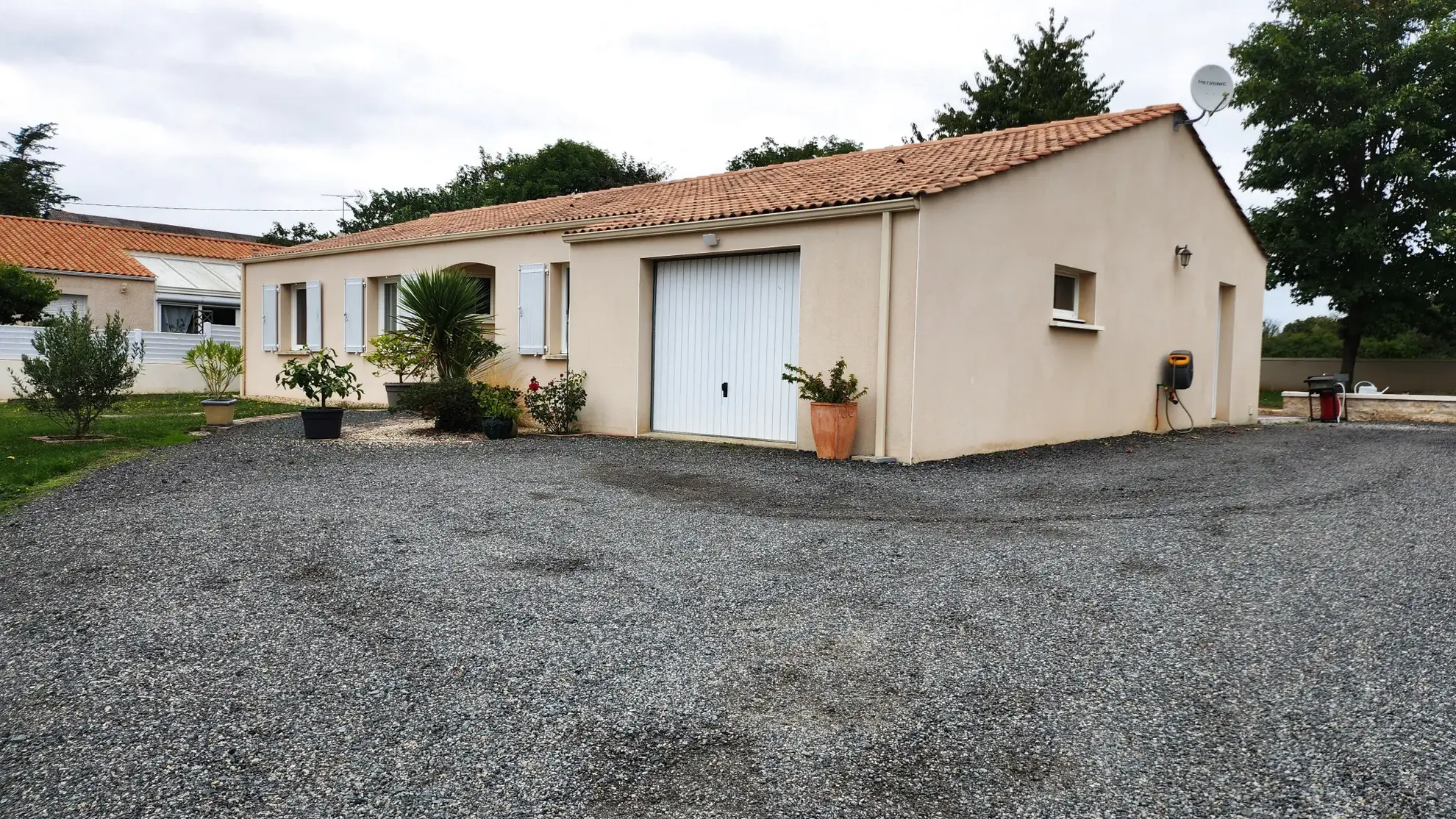 Belle maison de plain-pied de 2007 avec 4 chambres près de La Roche-sur-Yon 