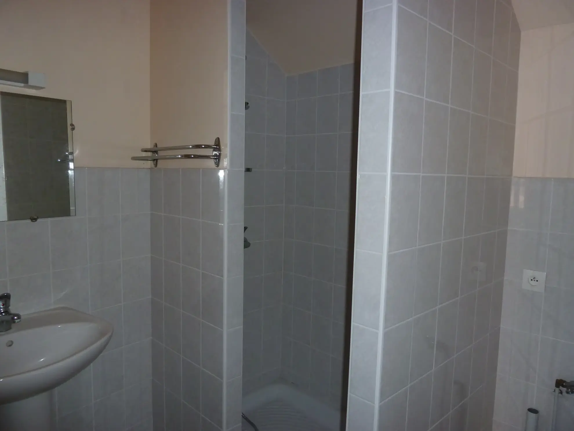 Maison de 4 appartements à vendre à Chatillon en Bazois - Opportunité d'investissement 