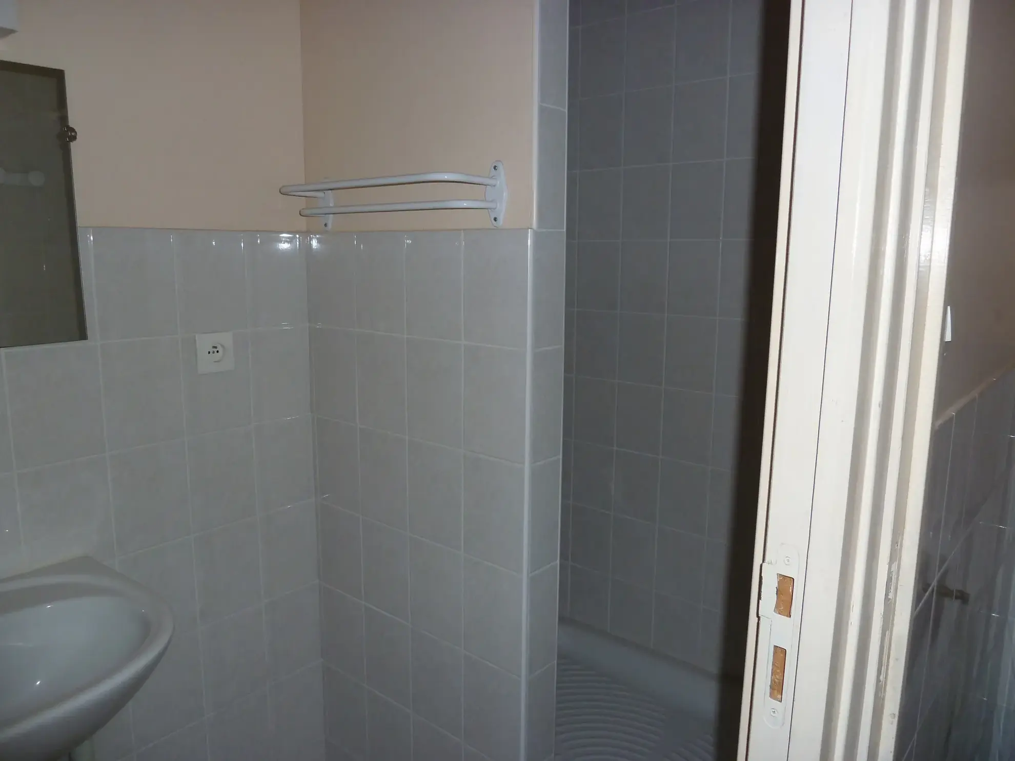 Maison de 4 appartements à vendre à Chatillon en Bazois - Opportunité d'investissement 