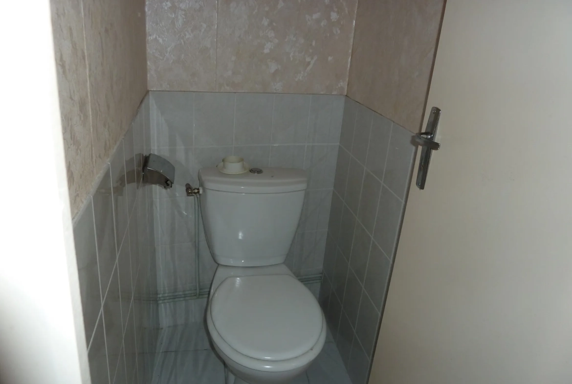 Maison de 4 appartements à vendre à Chatillon en Bazois - Opportunité d'investissement 
