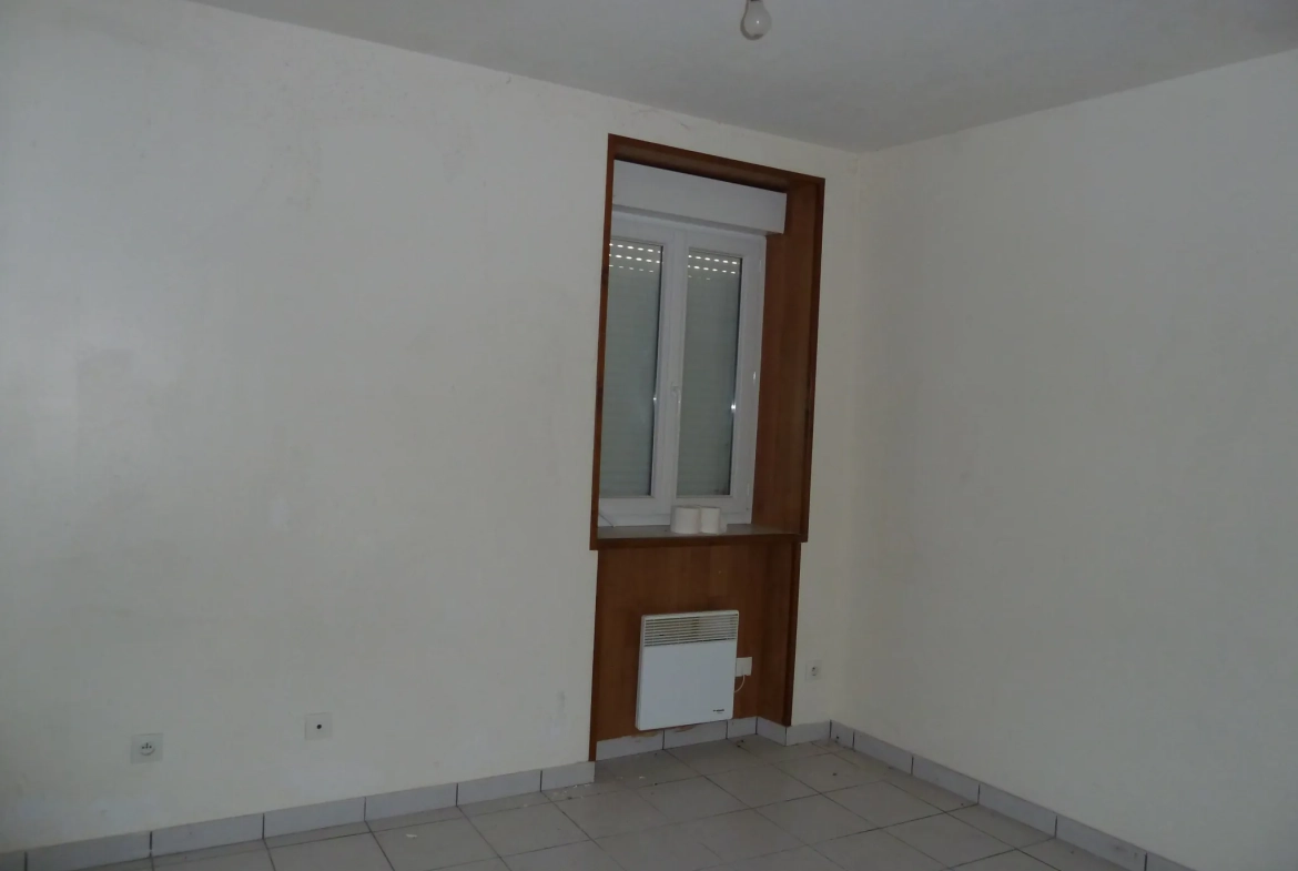 Maison de 4 appartements à vendre à Chatillon en Bazois - Opportunité d'investissement 