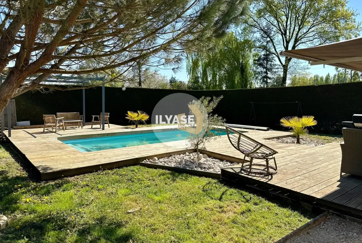 Maison 110 m² avec piscine et jardin à Saint-Didier-en-Bresse 