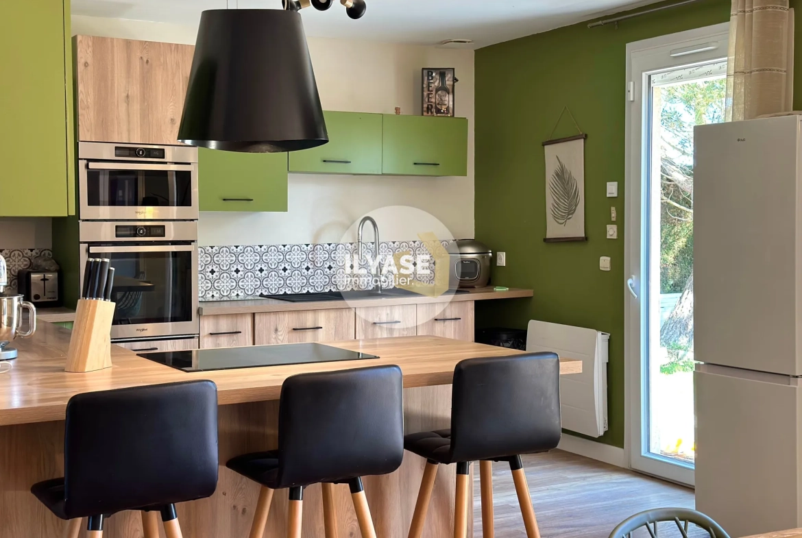 Maison 110 m² avec piscine et jardin à Saint-Didier-en-Bresse 