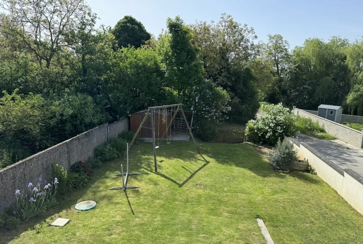 Maison 4 chambres à vendre proche d'Étampes (91) avec jardin et garage 