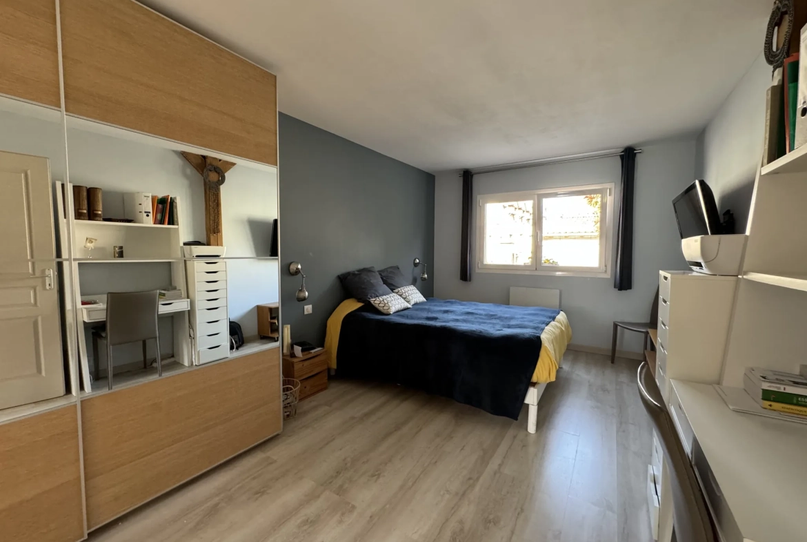 Maison 4 chambres à vendre proche d'Étampes (91) avec jardin et garage 