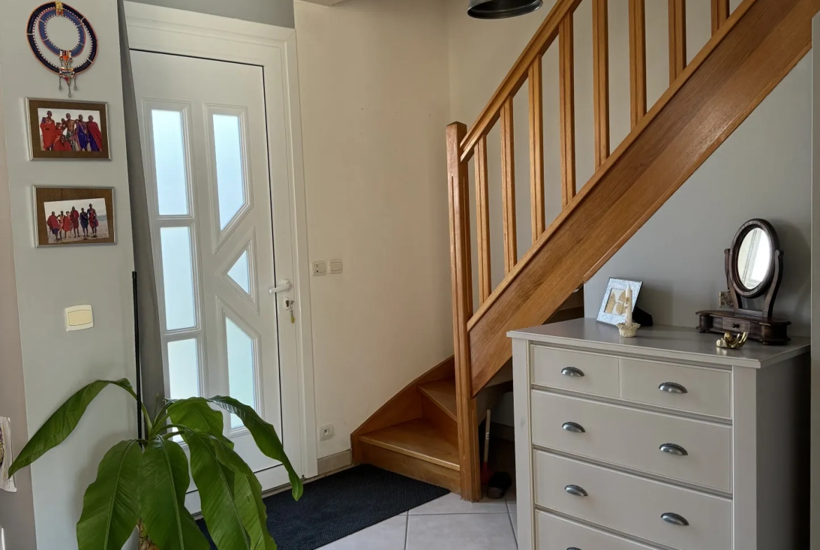 Maison 4 chambres à vendre proche d'Étampes (91) avec jardin et garage 