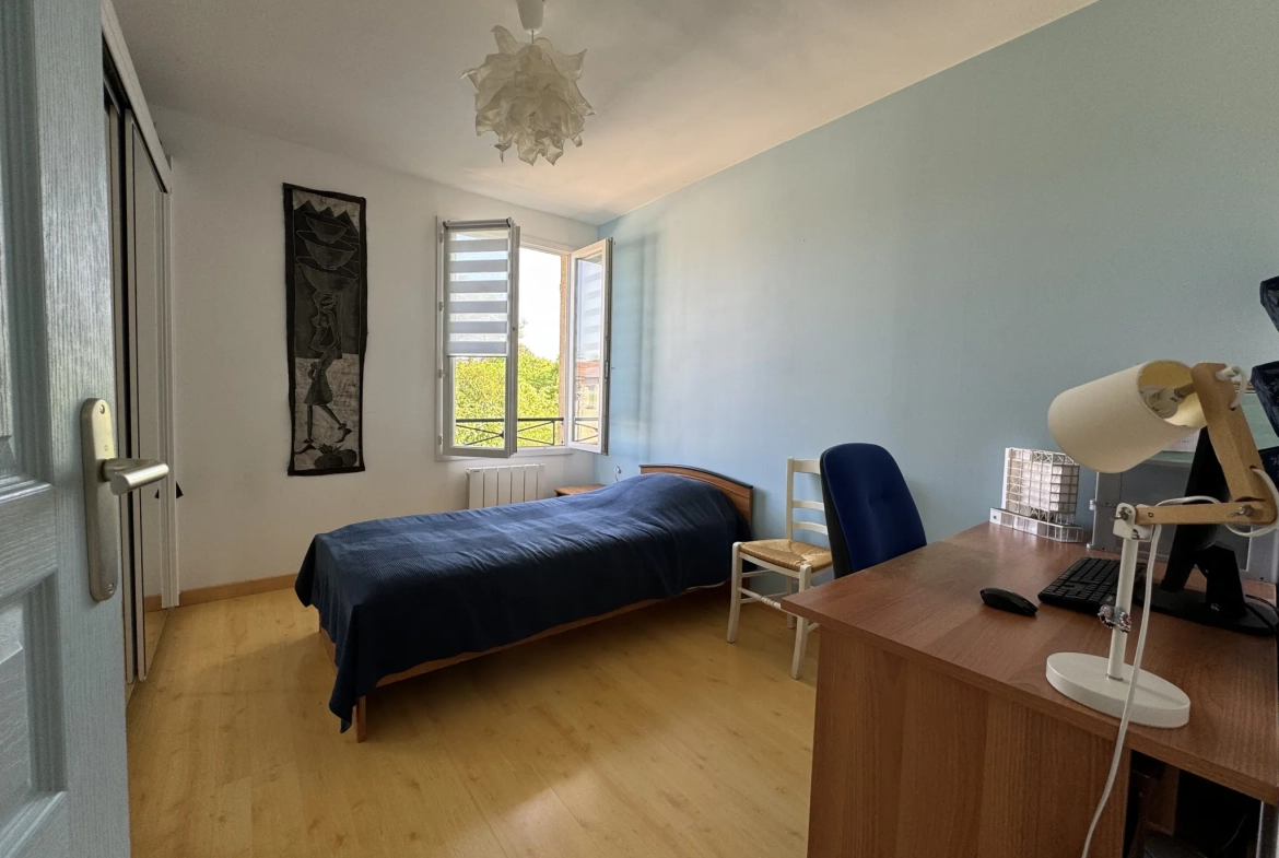 Maison 4 chambres à vendre proche d'Étampes (91) avec jardin et garage 
