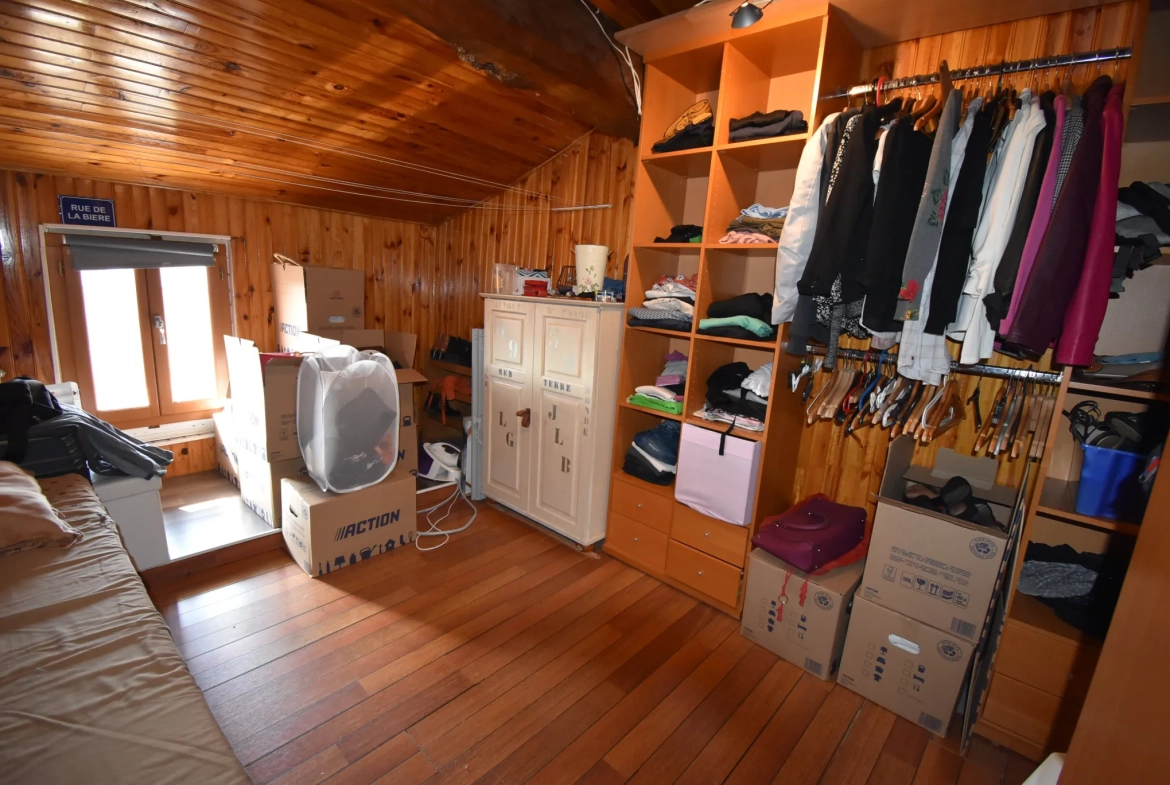 Maison de village à Cintegabelle de 100 m² proche commodités 