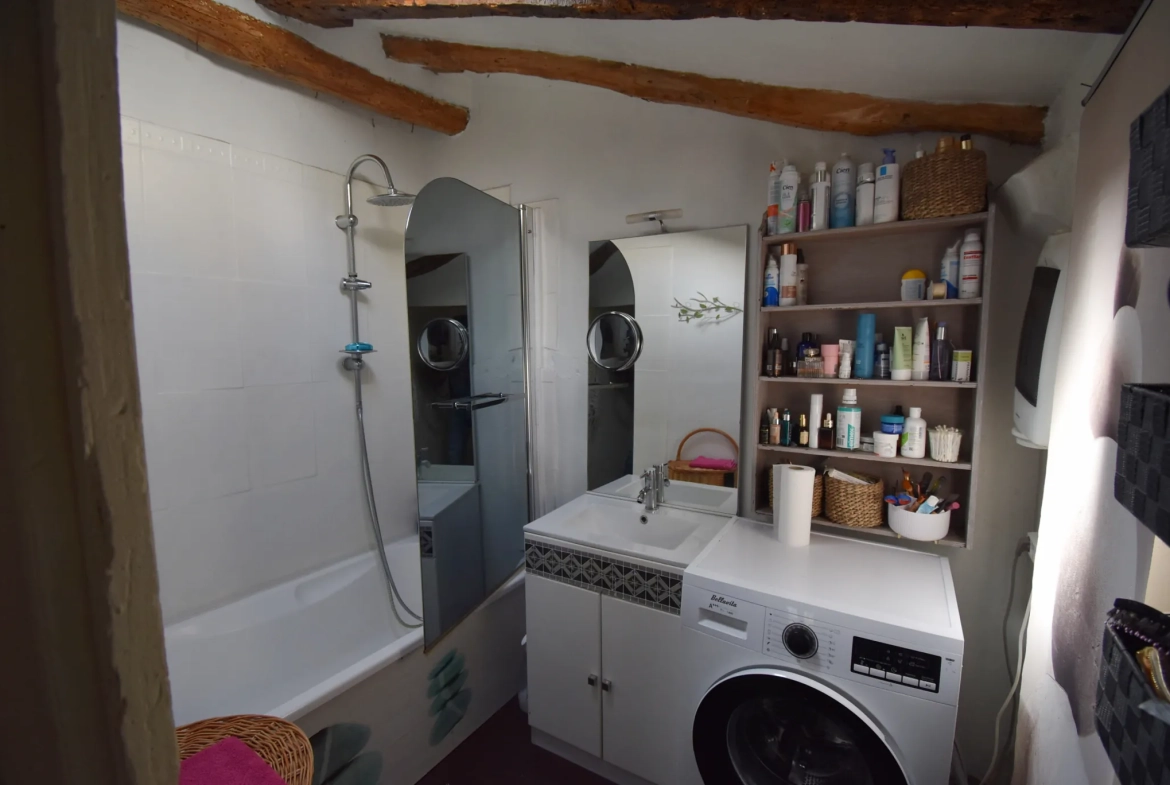 Maison de village à Cintegabelle de 100 m² proche commodités 