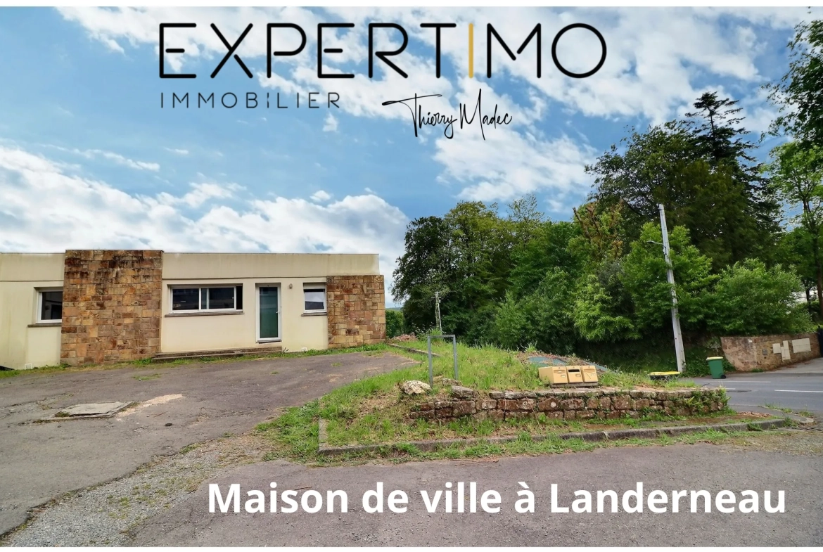 Maison de ville à Landerneau avec jardin, terrasse et parking - Secteur Kermaria 