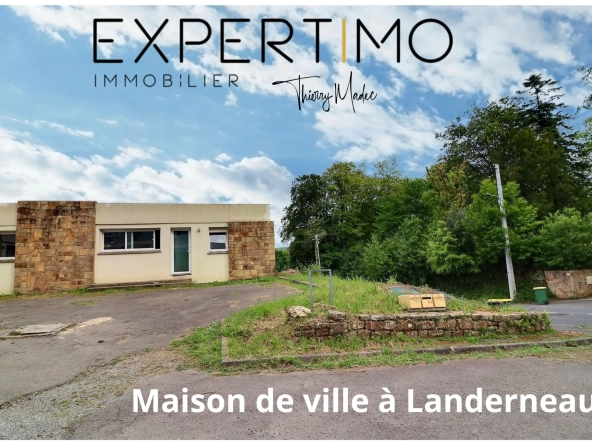 Maison de ville à Landerneau avec jardin, terrasse et parking - Secteur Kermaria