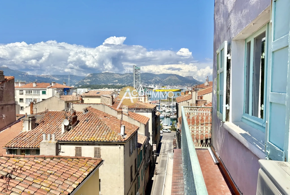 Appartement T2 avec terrasse et vue dégagée à La Seyne-sur-Mer 