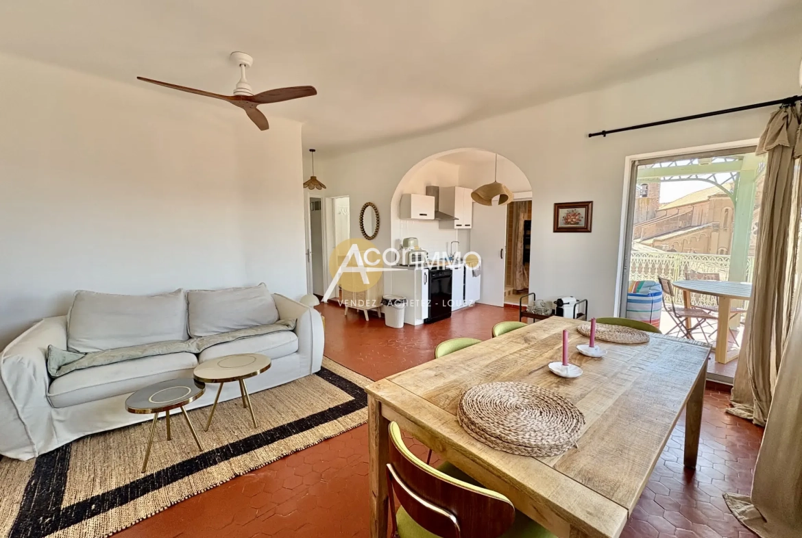 Appartement T2 avec terrasse et vue dégagée à La Seyne-sur-Mer 
