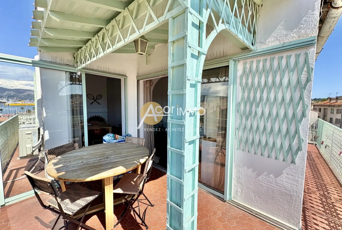 Appartement T2 avec terrasse et vue dégagée à La Seyne-sur-Mer 