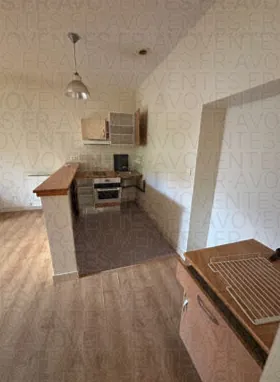 Appartement à vendre à Tulle de 60m² pour 27 000 euros, idéal pour une première acquisition 
