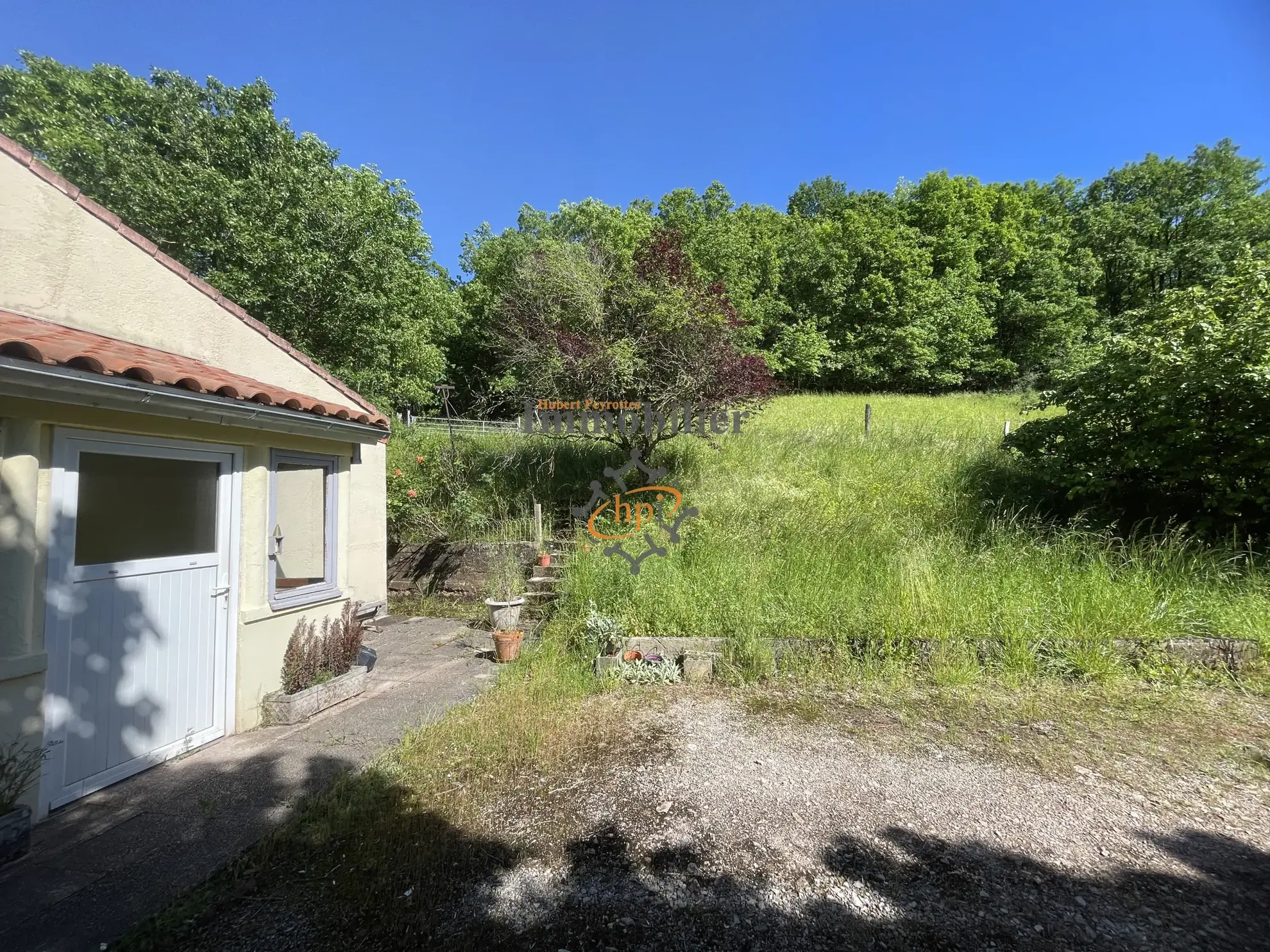À vendre maison avec terrain à Saint Affrique, 70 m², proche ville 
